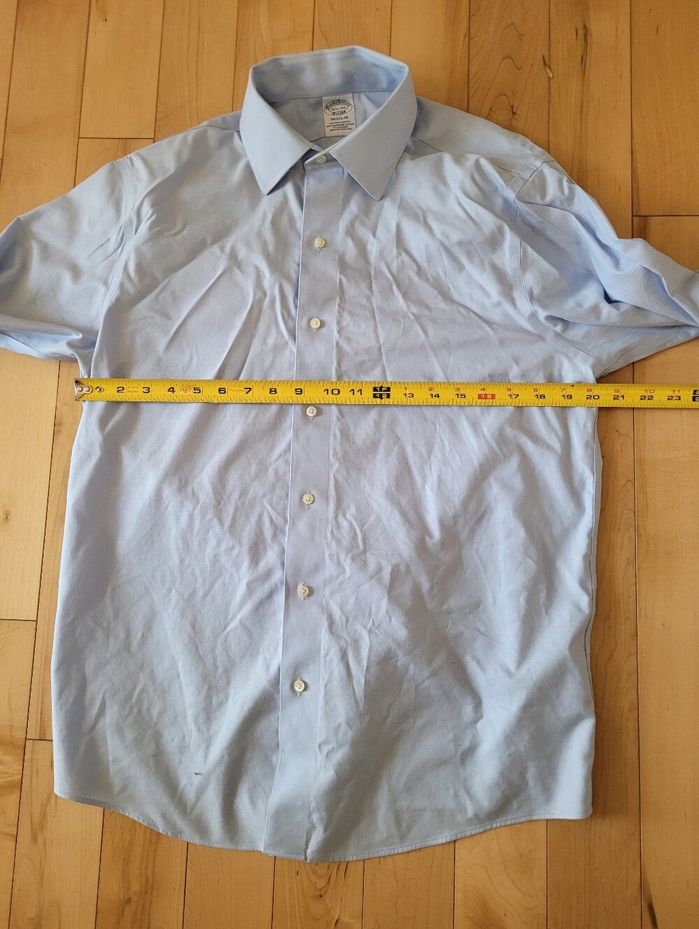 Brooks Brothers men's size 15.5 (medium) blue dress shirt - Picture 5 of 5
